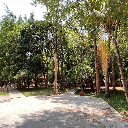 Surya Eco And Wedding Resort Thrissur Exterior photo